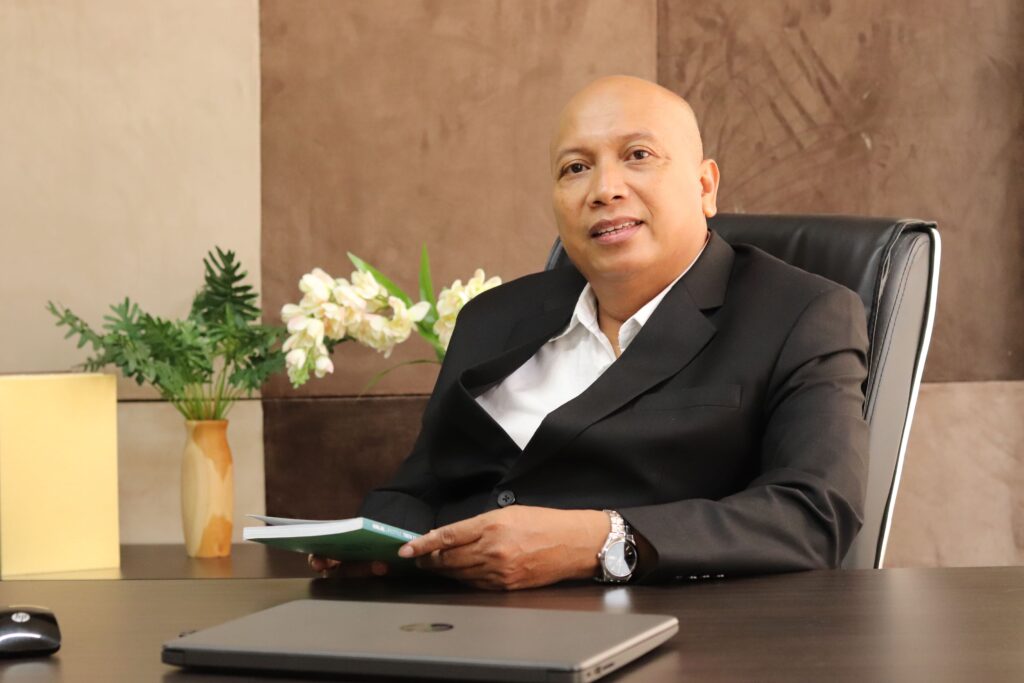 Prof. Mokhamad Anwar, SE., M.Si., Ph.D
